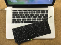 Macbook Pro キーボード交換