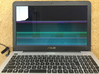X555L 液晶割れ