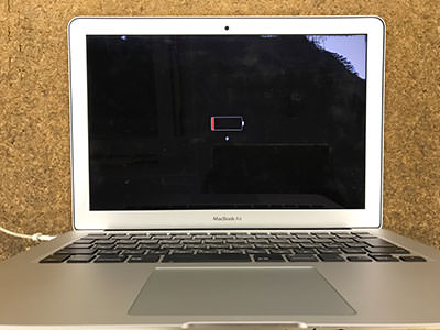 MacBook Air 2015 画面割れ