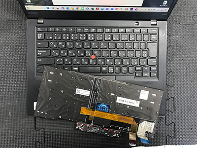 Thinkpad x390のキーボード交換修理