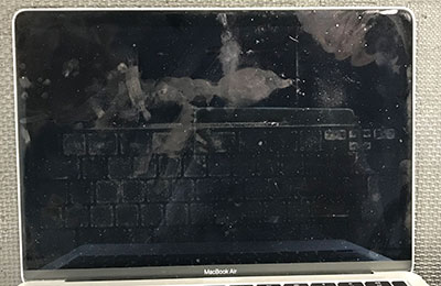 山梨 MacBook Air 修理