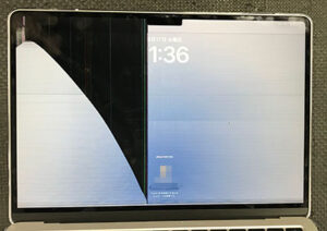 MacBook Air M4 液晶割れ