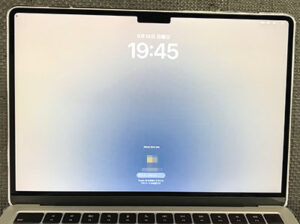 MacBook Air M4 液晶交換