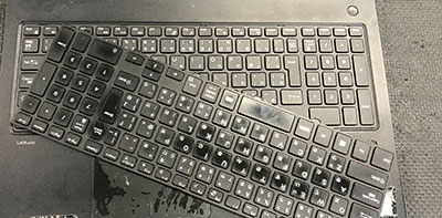 Latitude 3580 キーボード交換