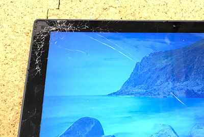 ThinkPad X1 Tablet Gen 2 液晶割れ